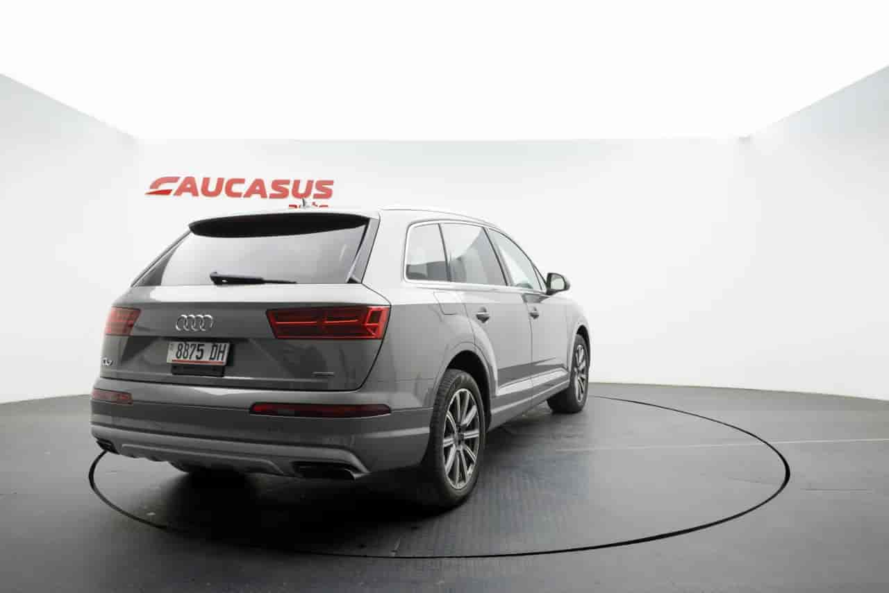 AUDI Q7 - 4