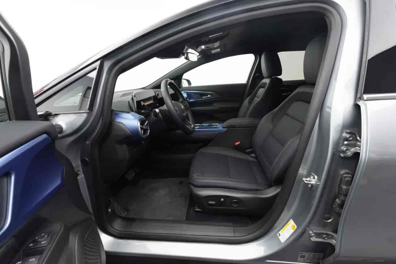 CHEVROLET Equinox - 10
