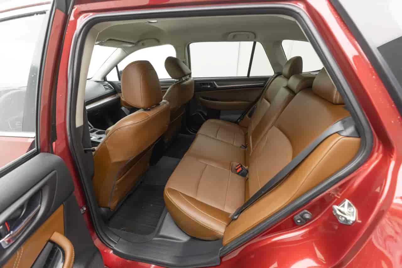 SUBARU Outback - 8