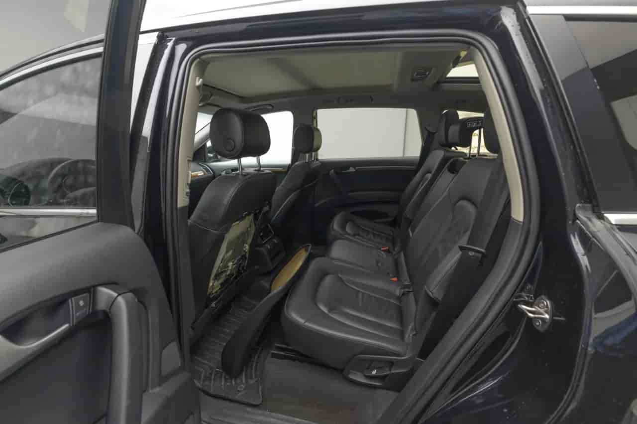 AUDI Q7 - 7