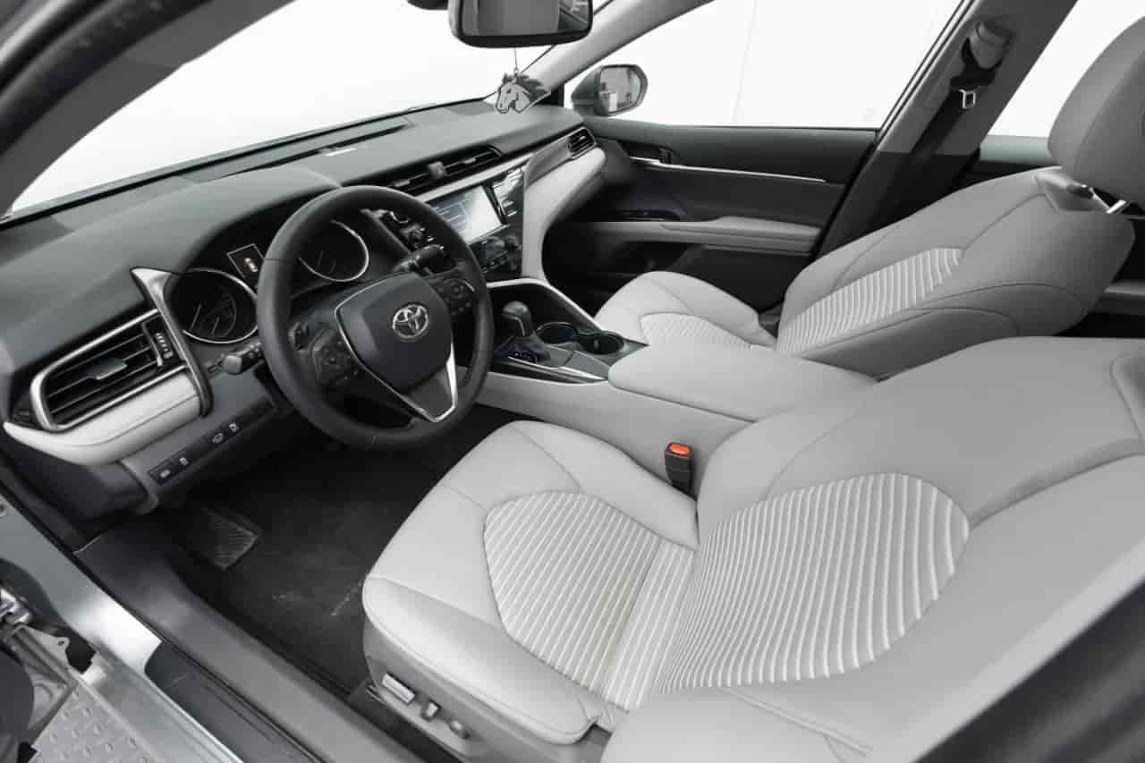 TOYOTA Camry - 7