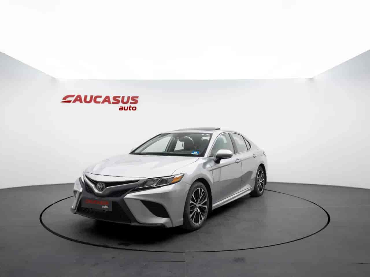 TOYOTA Camry - 1