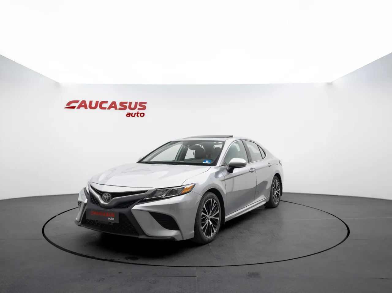2020 TOYOTA Camry