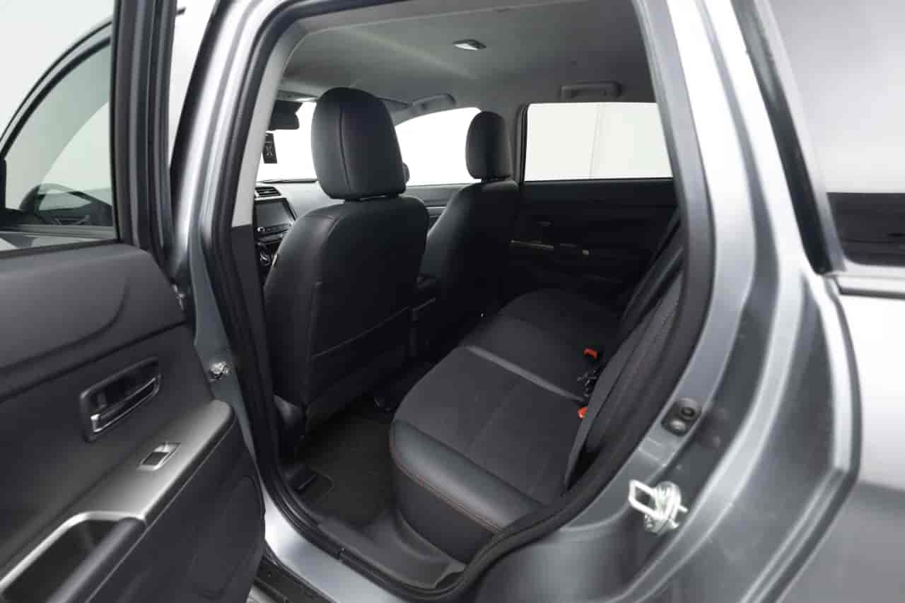 MITSUBISHI Outlander Sport - 8