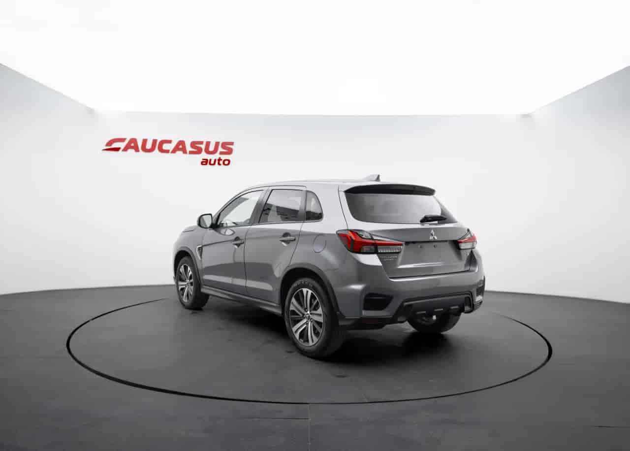 MITSUBISHI Outlander Sport - 6
