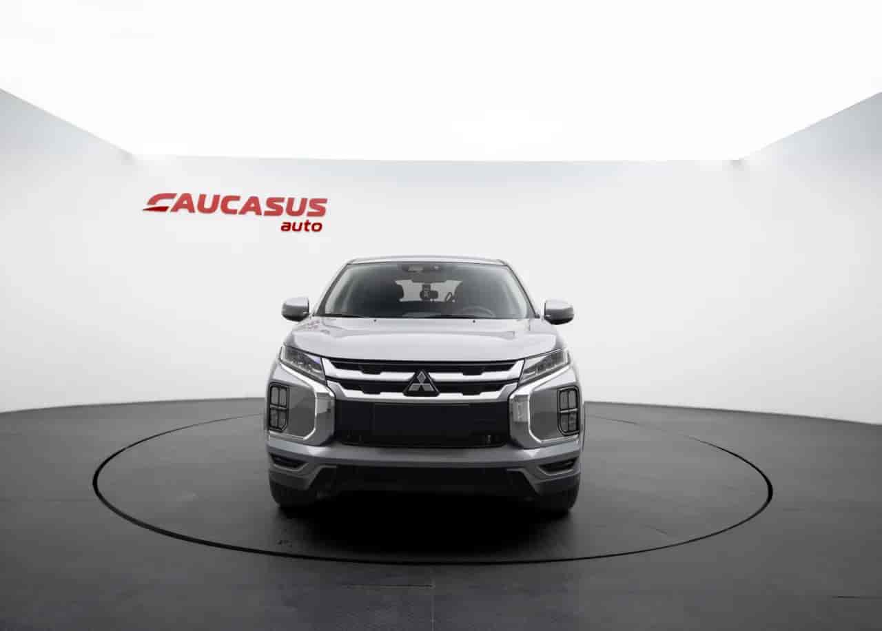 MITSUBISHI Outlander Sport - 2