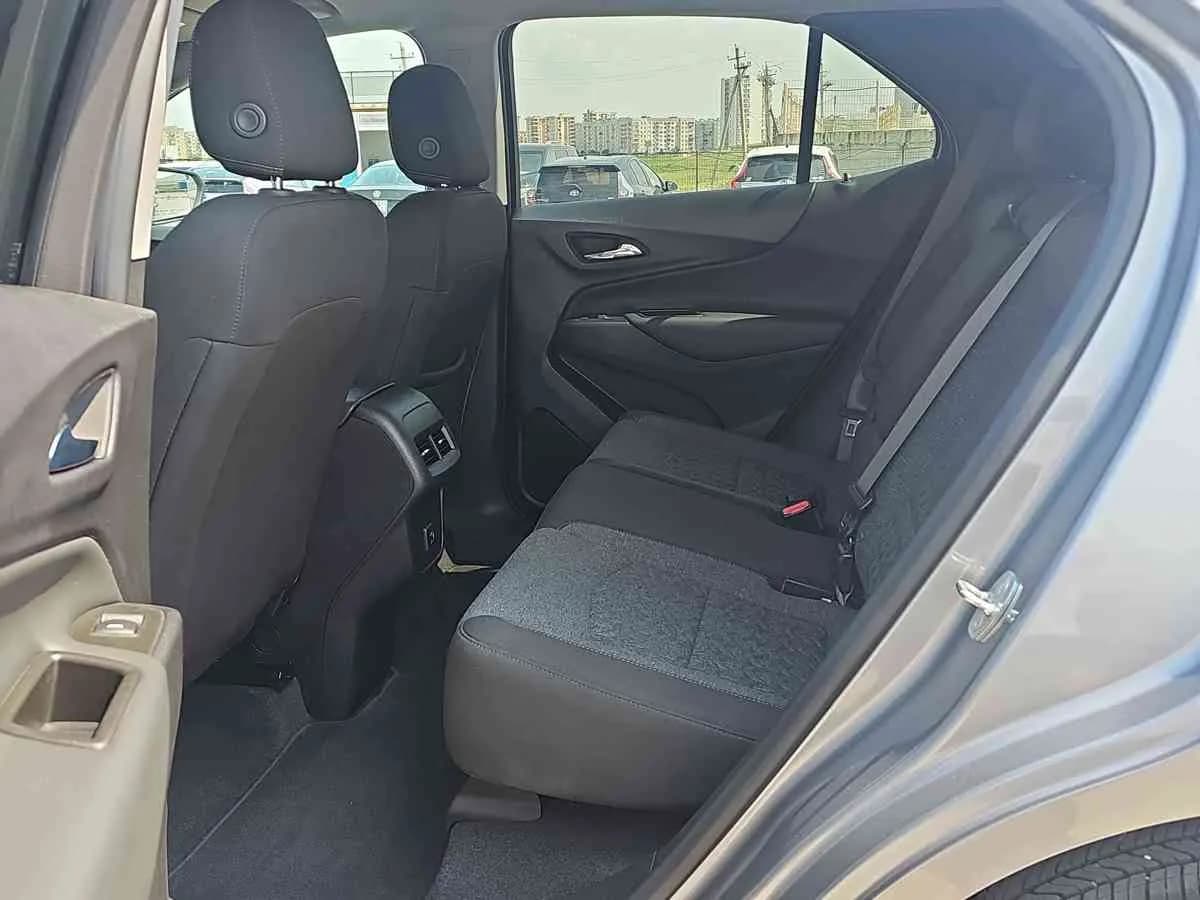 CHEVROLET Equinox - 7