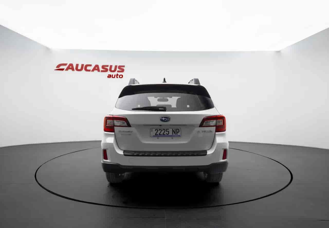 SUBARU Outback - 5