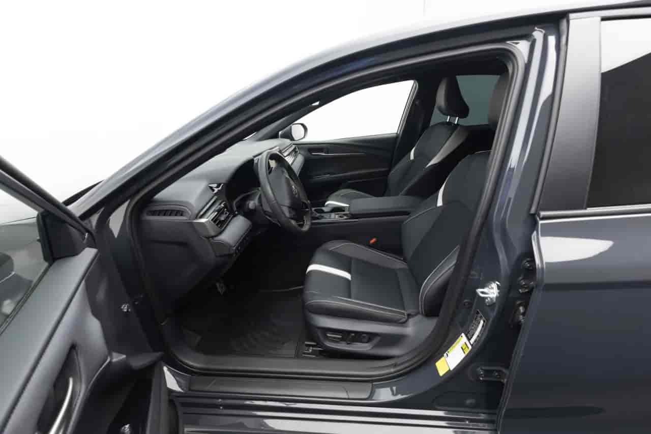 TOYOTA Camry - 10