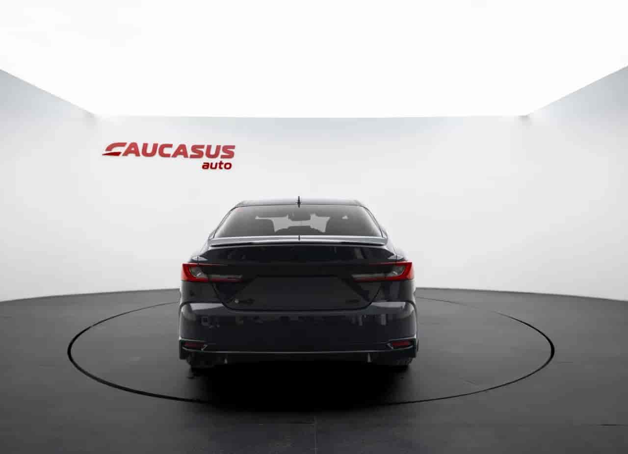 TOYOTA Camry - 5