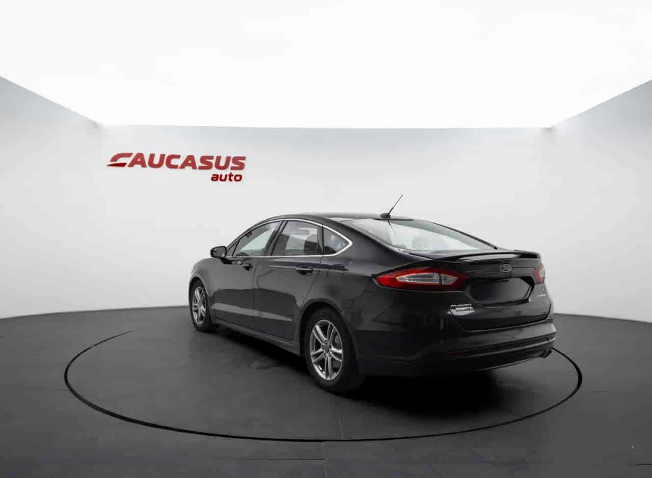 FORD Fusion - 6
