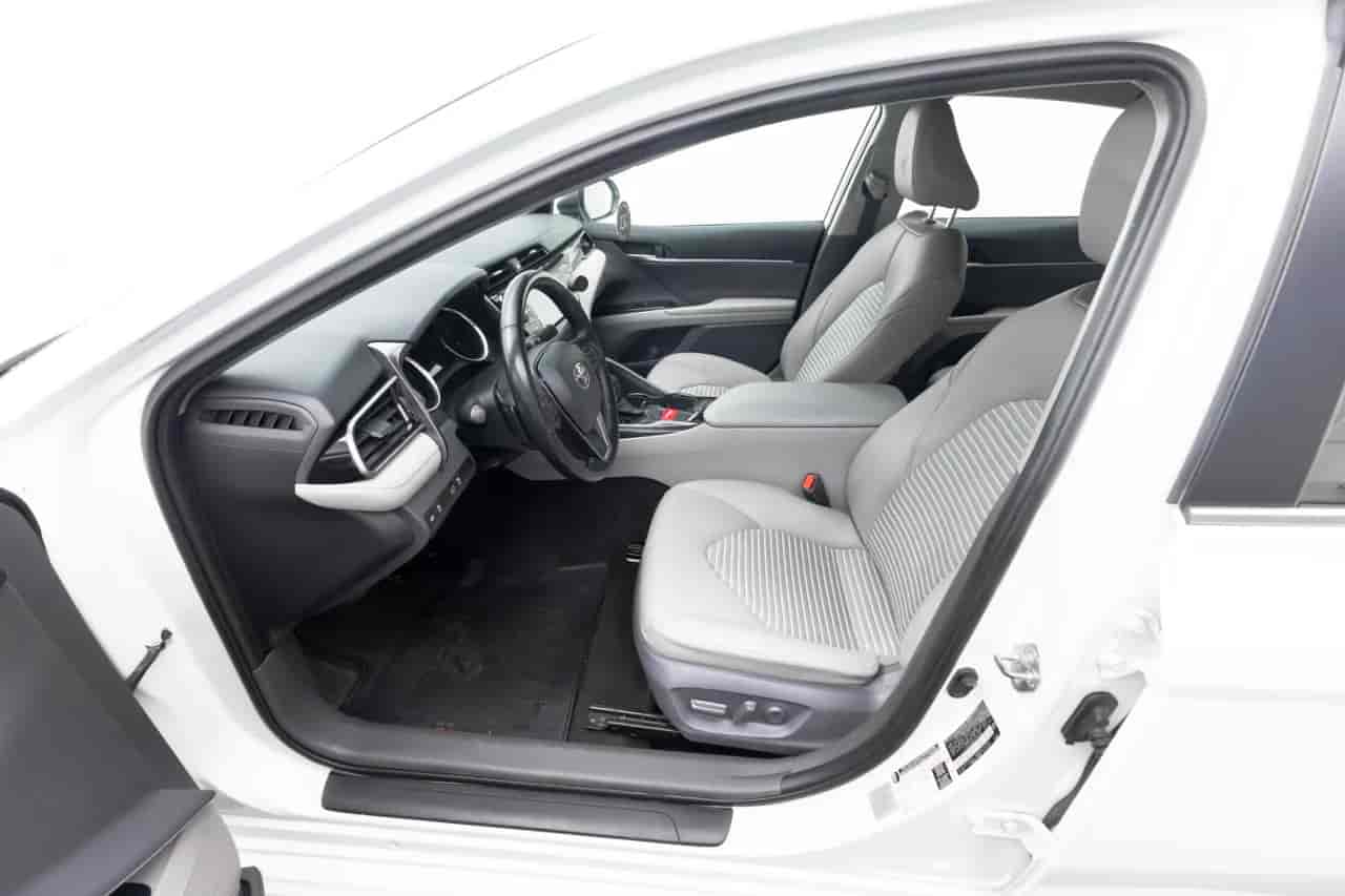 TOYOTA Camry - 9