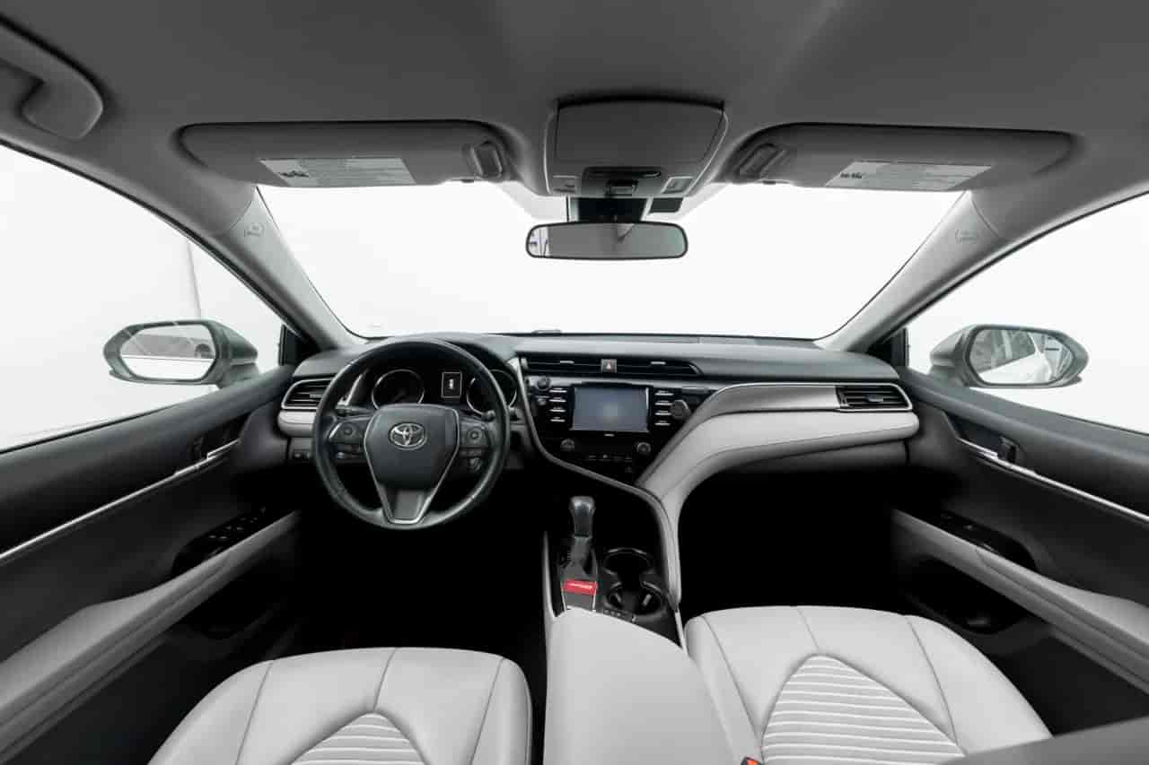 TOYOTA Camry - 8
