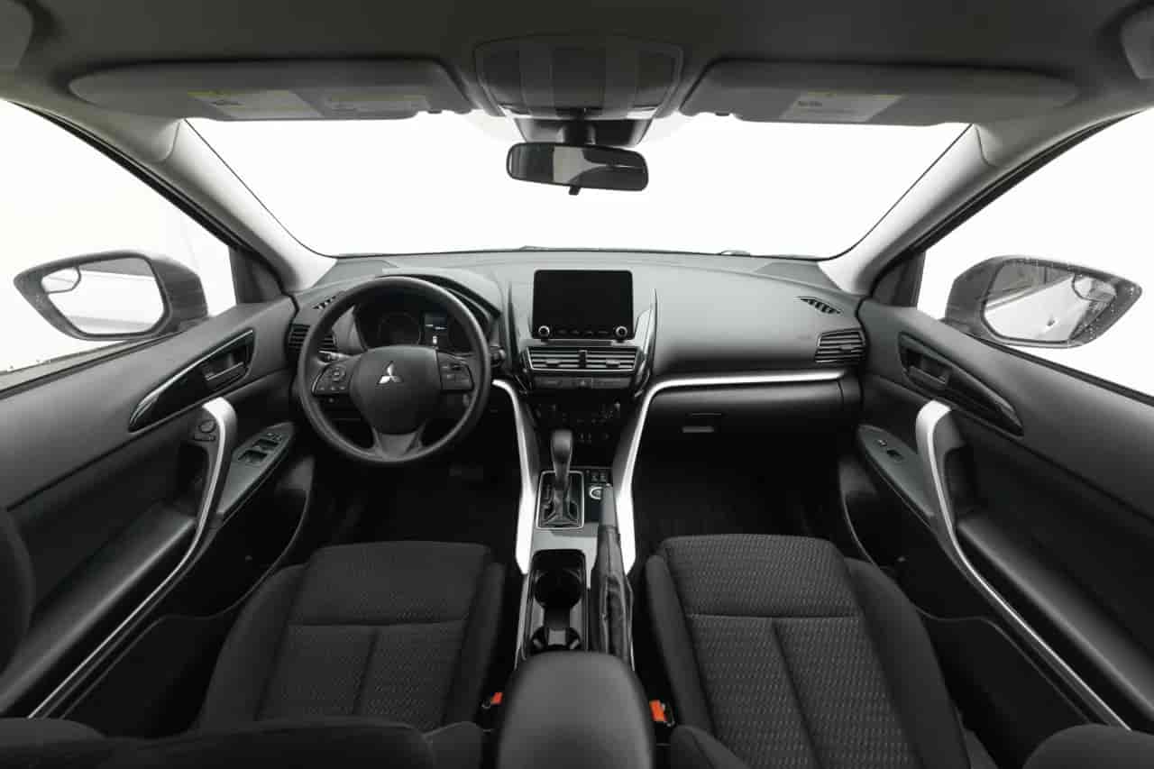 MITSUBISHI Eclipse Cross - 9