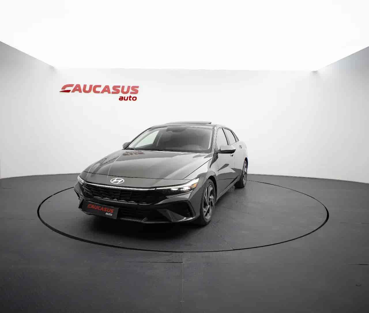 HYUNDAI Elantra - 1