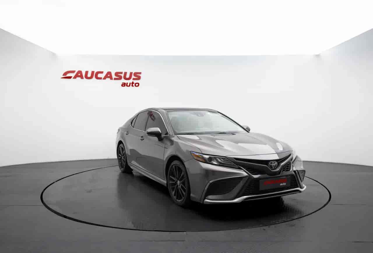 TOYOTA Camry - 3