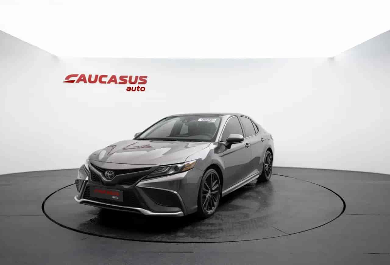 TOYOTA Camry - 1