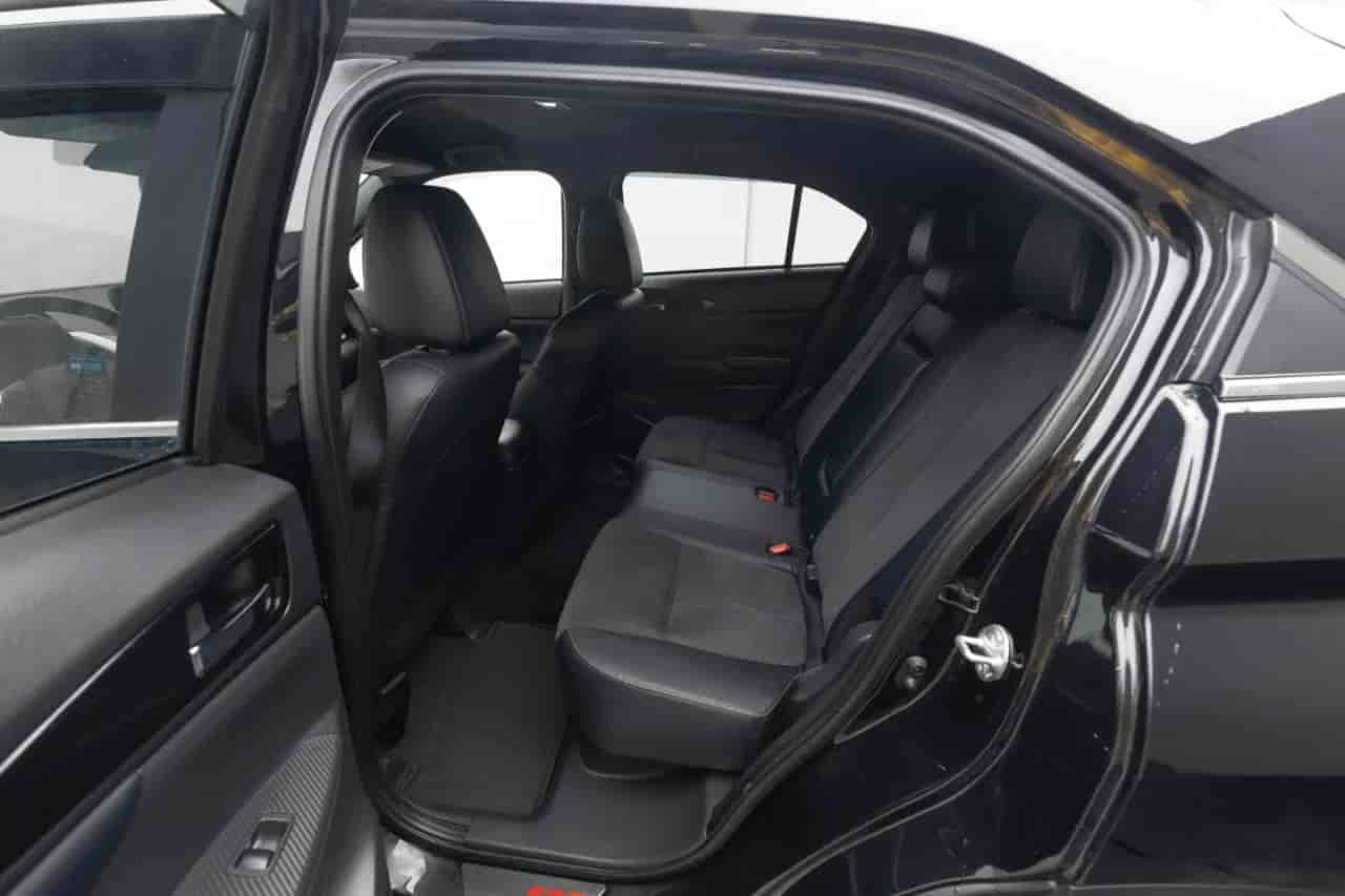 MITSUBISHI Eclipse Cross - 8