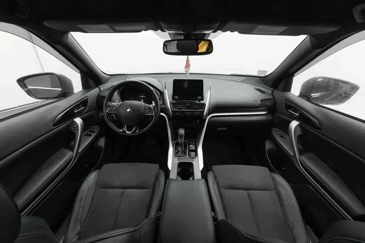 MITSUBISHI Eclipse Cross - 9