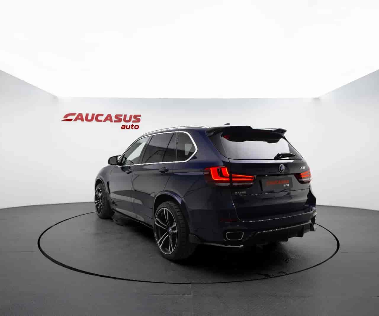 BMW X5 - 6
