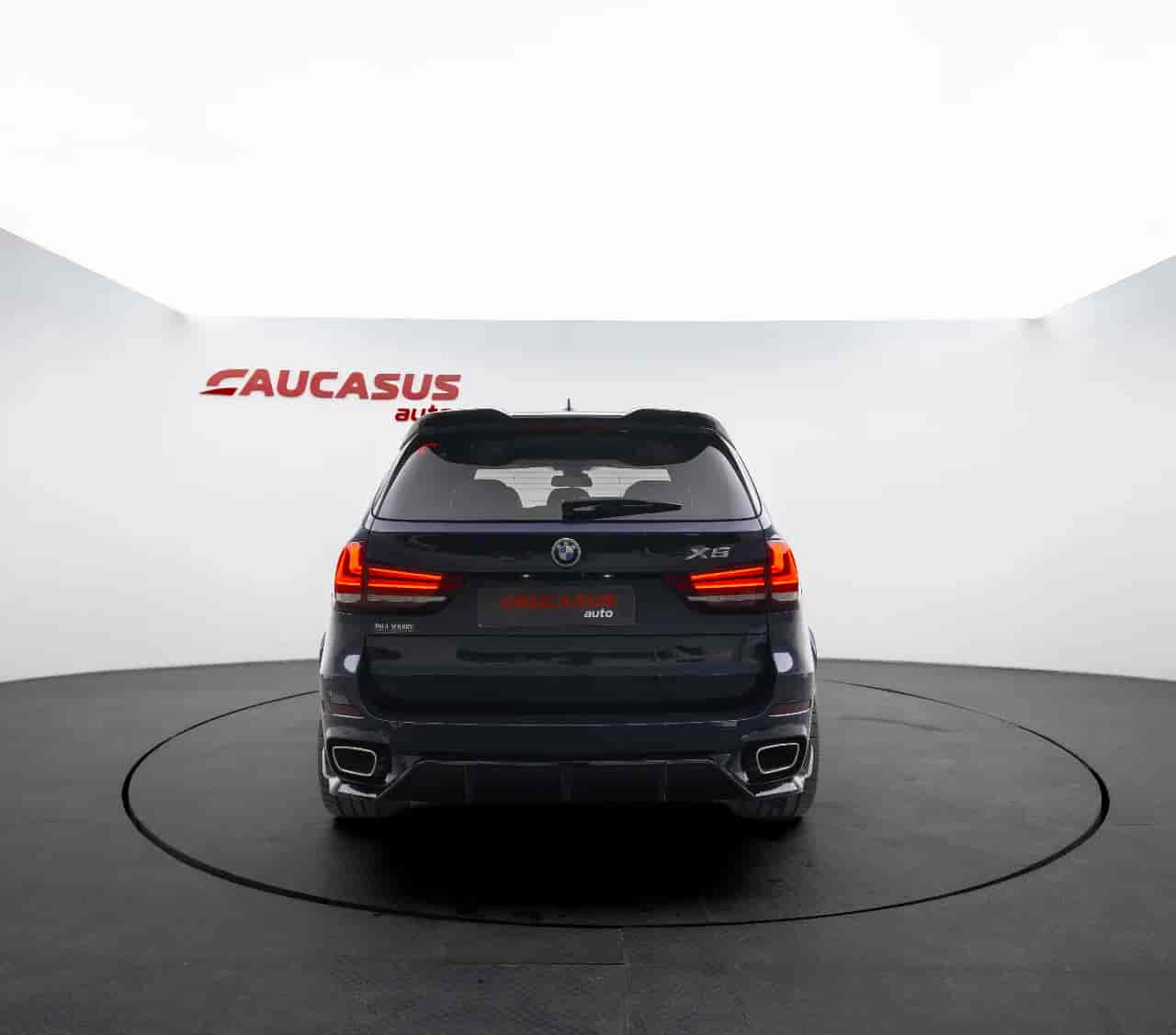 BMW X5 - 5