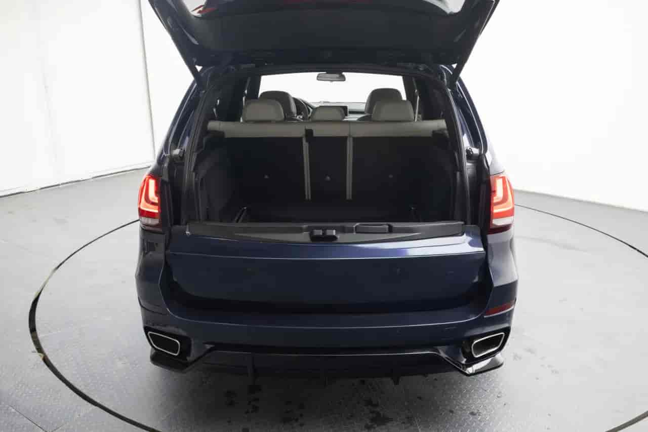 BMW X5 - 7