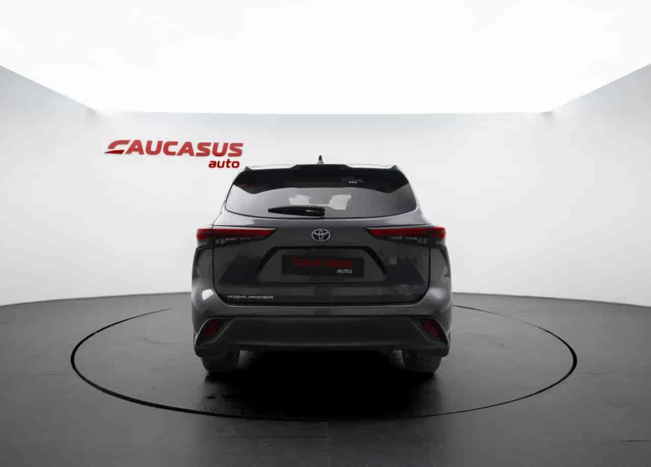 TOYOTA Highlander - 5