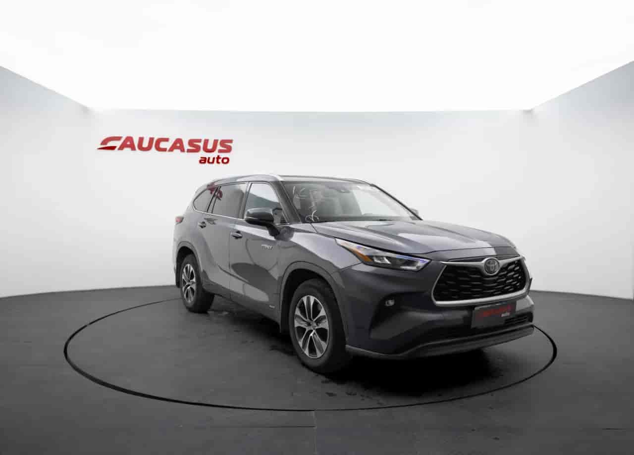 TOYOTA Highlander - 3