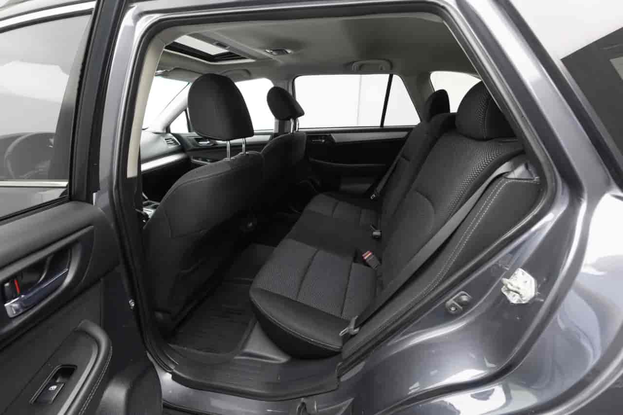 SUBARU Outback - 8
