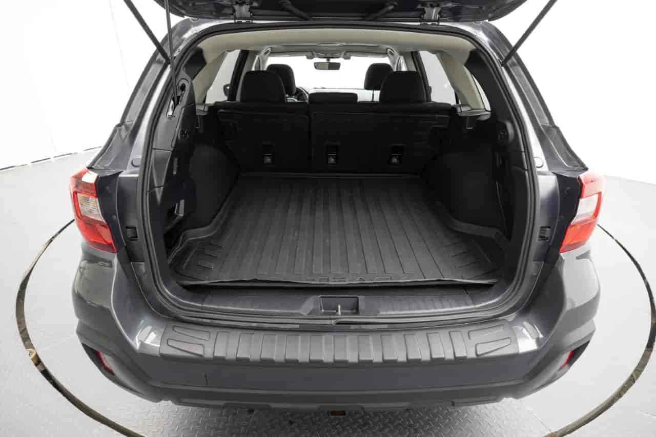 SUBARU Outback - 7