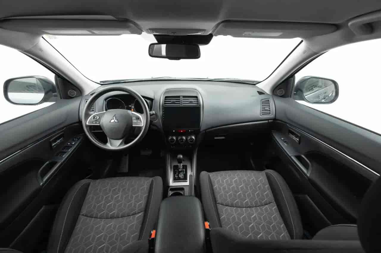 MITSUBISHI Outlander Sport - 9