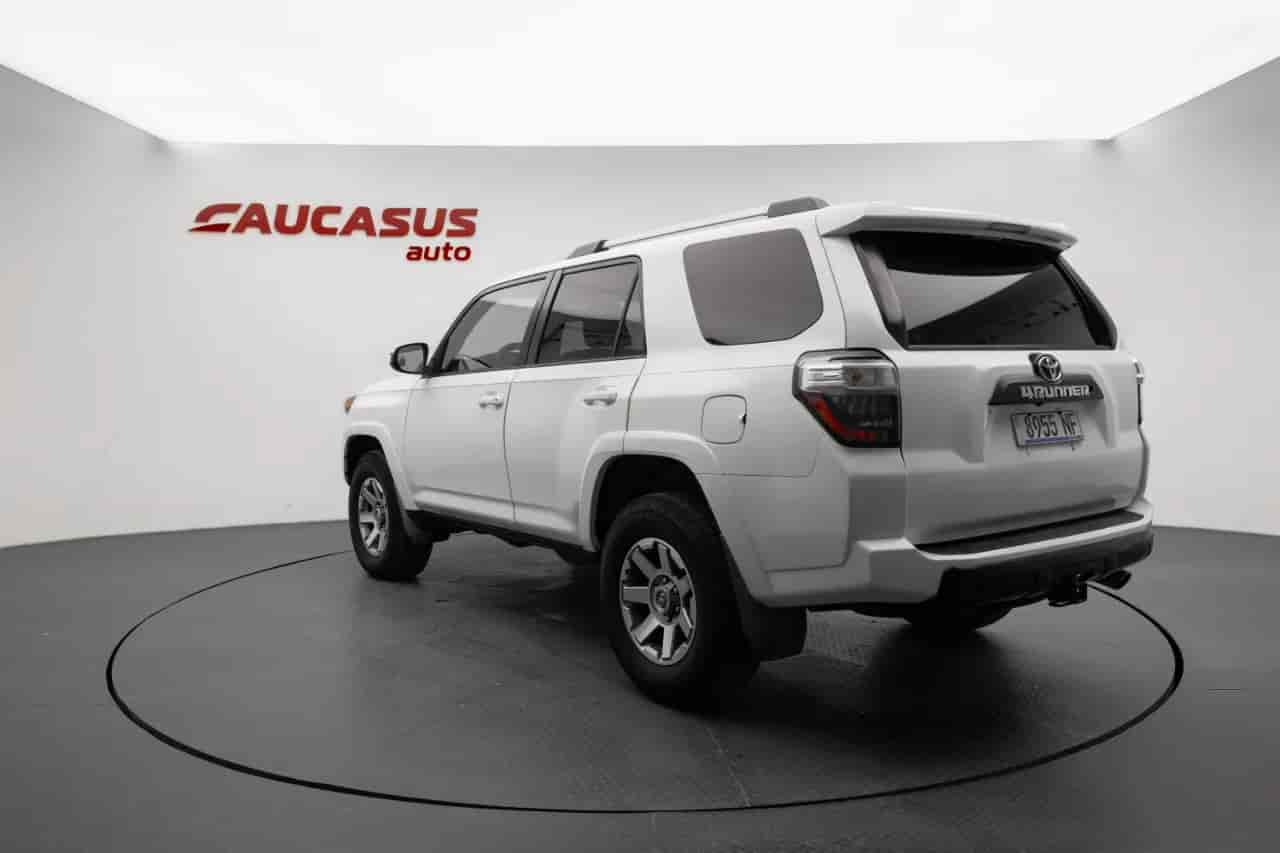 TOYOTA 4-Runner - 6