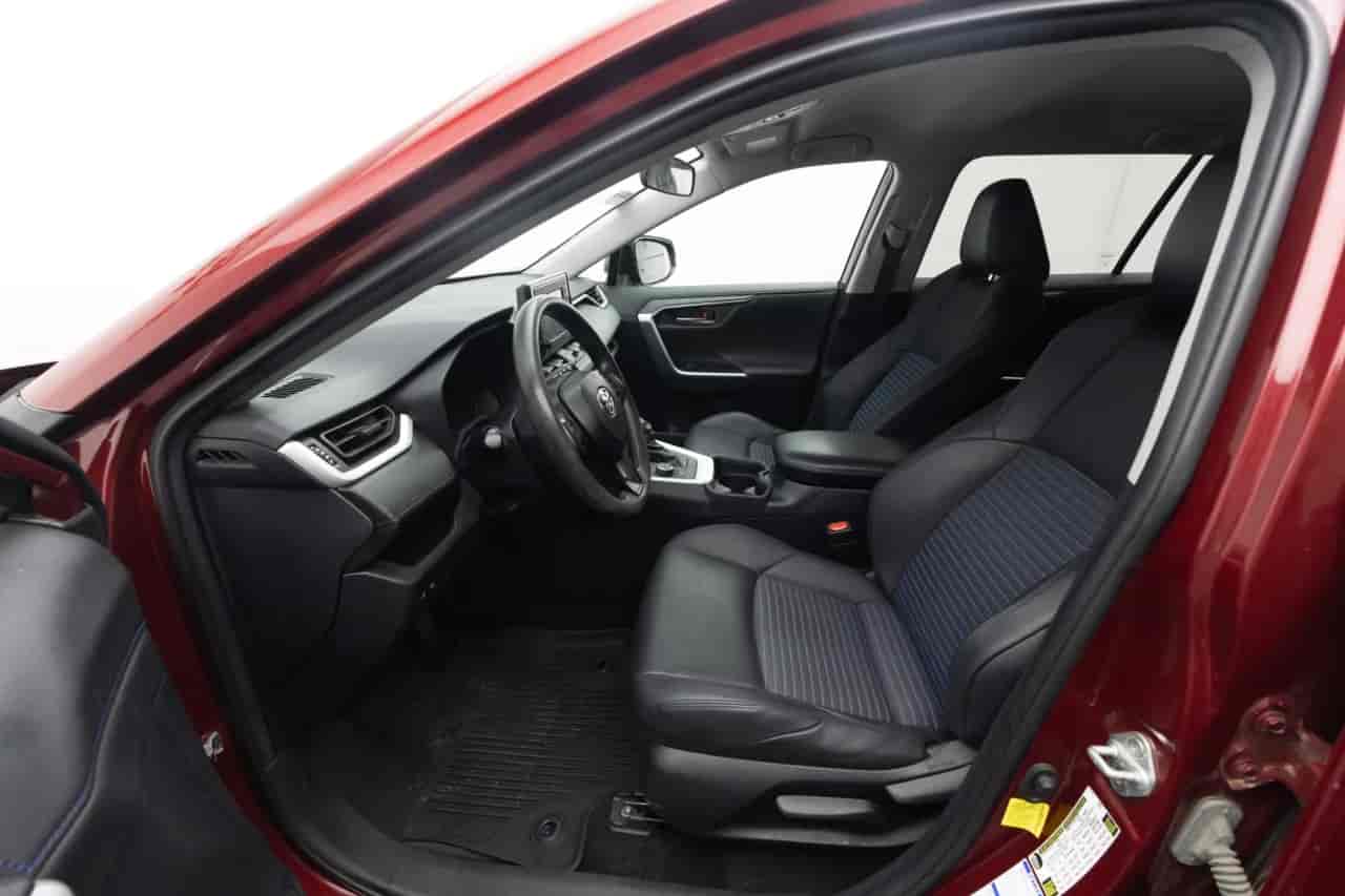 TOYOTA RAV4 - 10