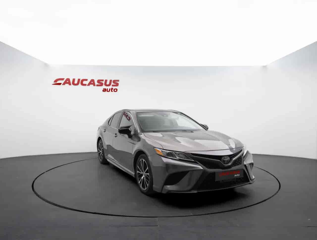TOYOTA Camry - 3