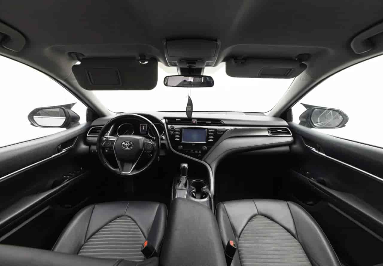 TOYOTA Camry - 8