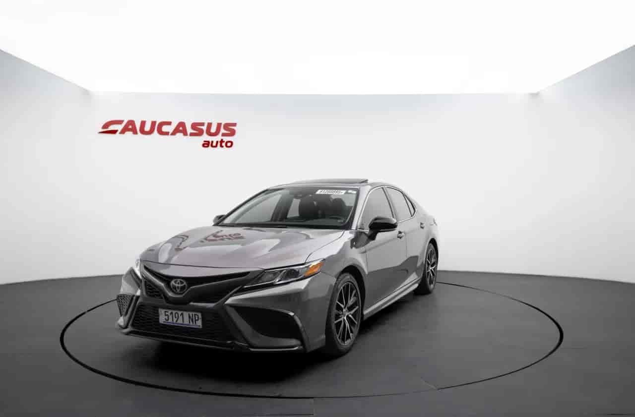 TOYOTA Camry - 1