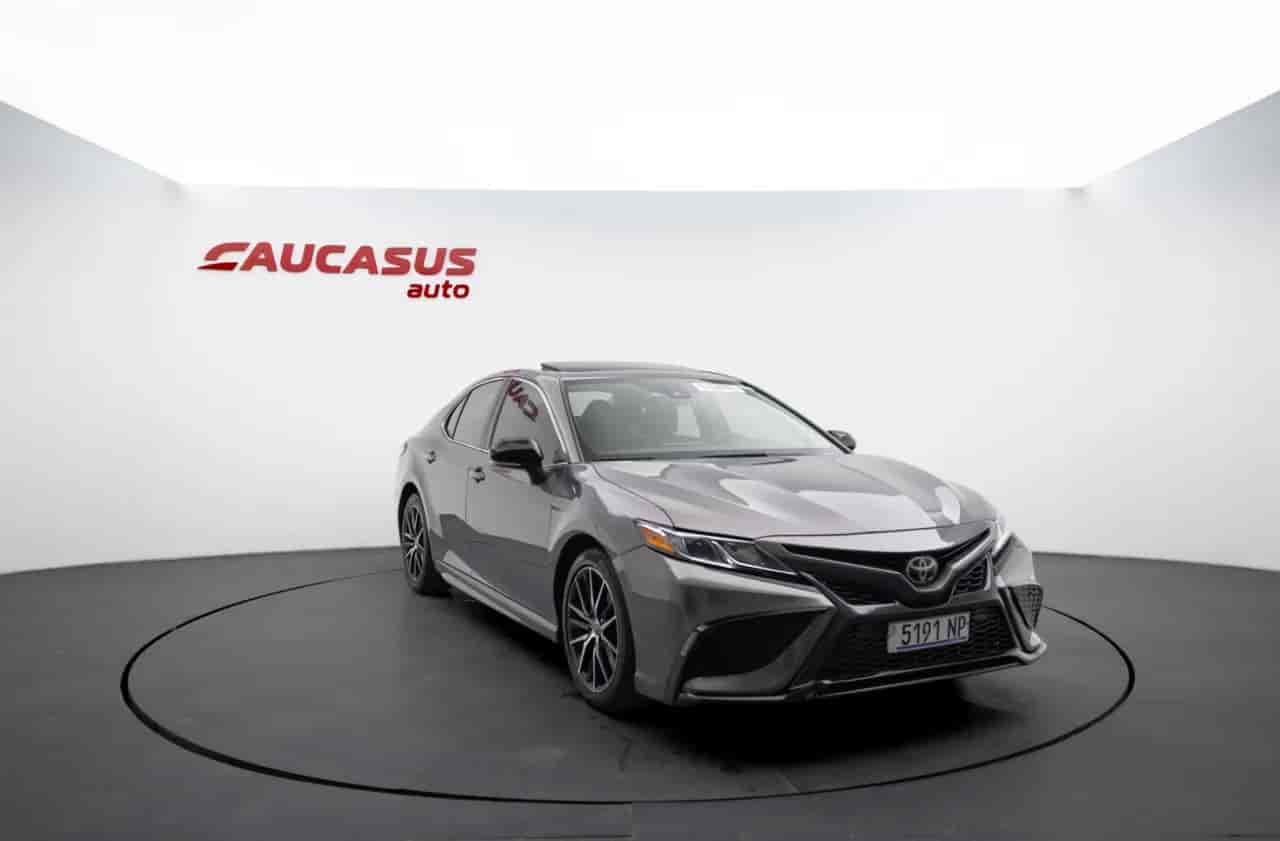 TOYOTA Camry - 3