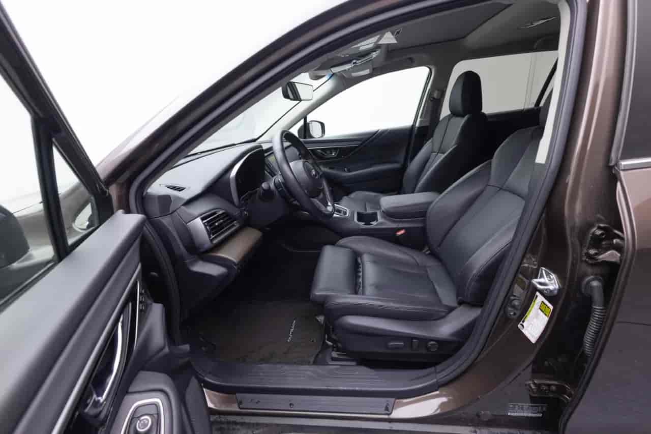 SUBARU Outback - 10