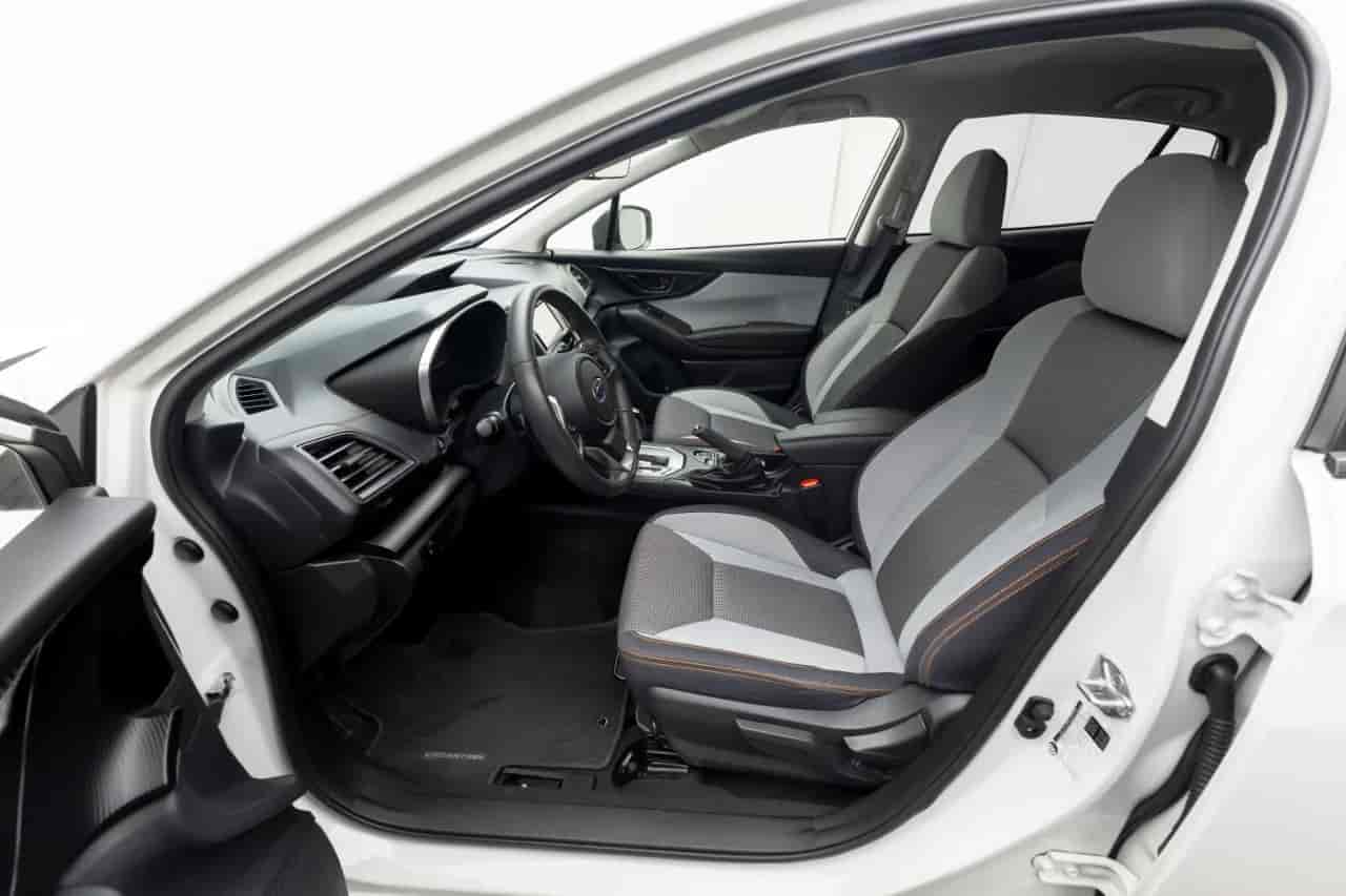 SUBARU Crosstrek - 10