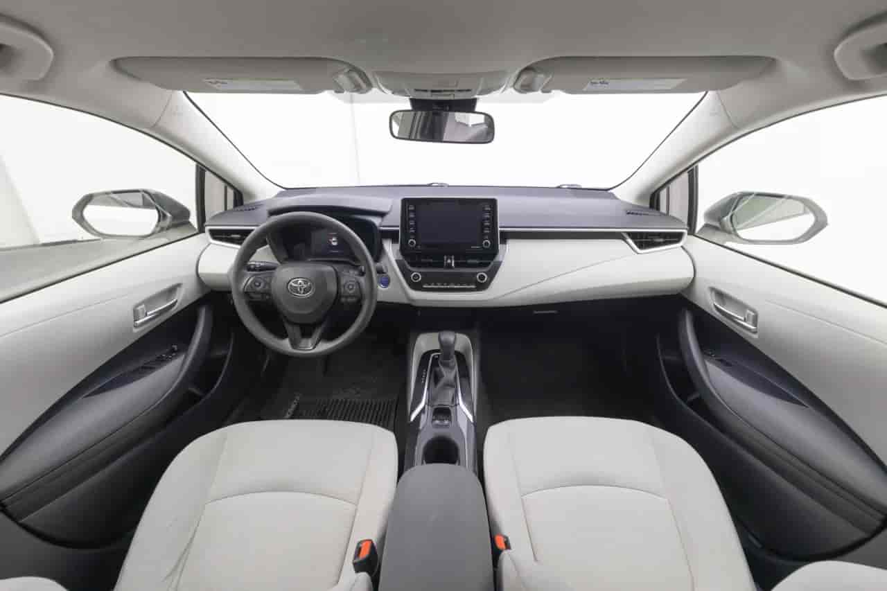 TOYOTA Corolla - 9