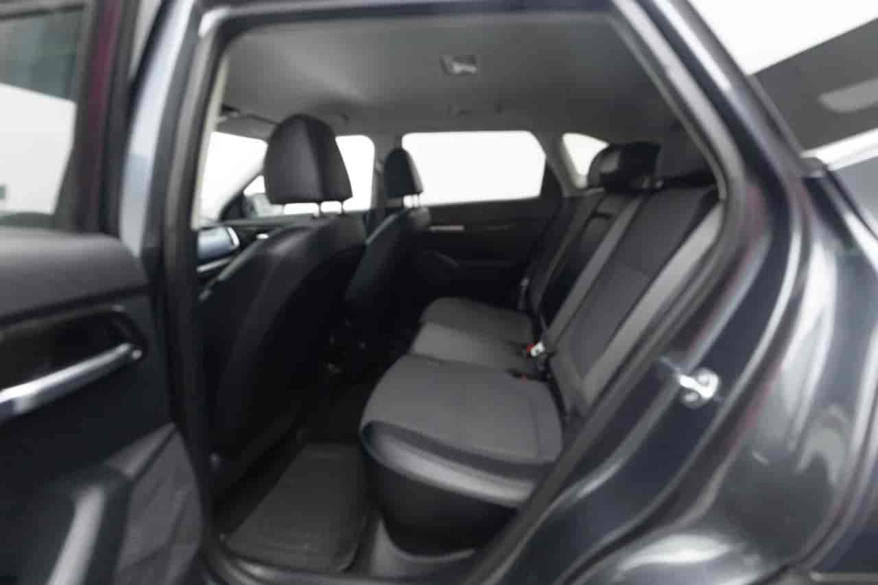 KIA Seltos - 8
