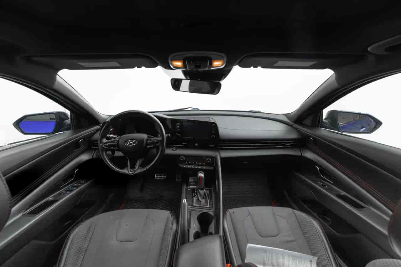 HYUNDAI Elantra - 9