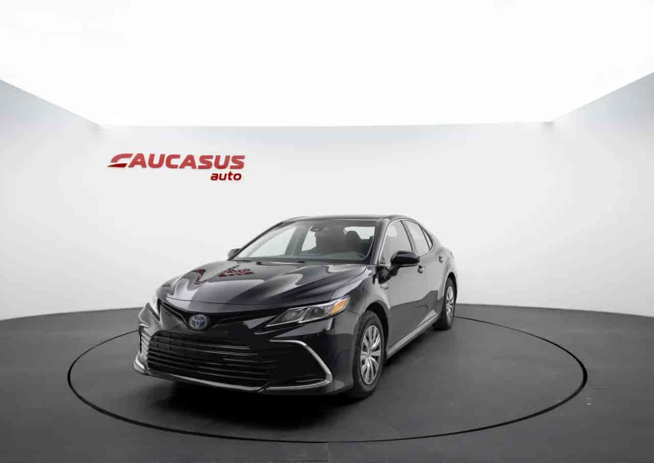 TOYOTA Camry - 1