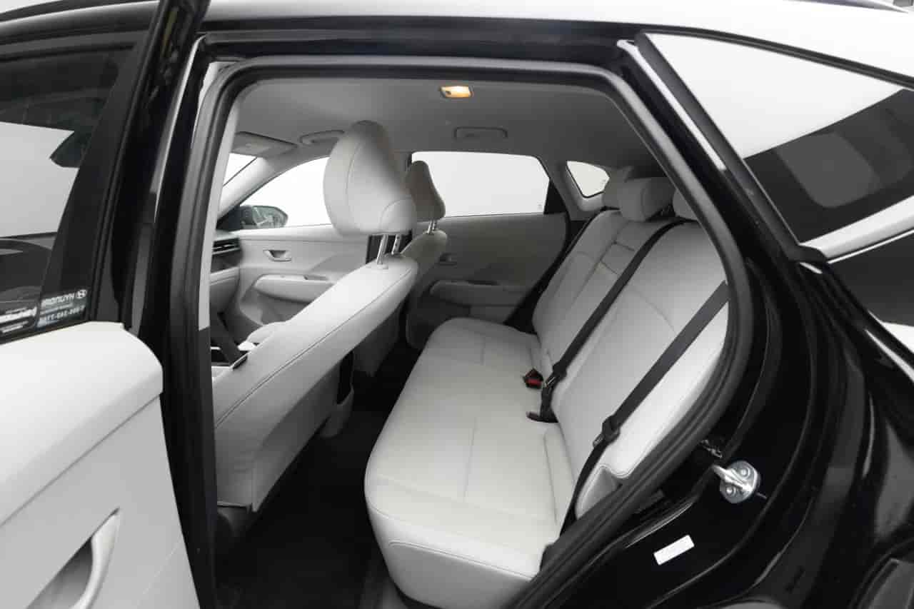 HYUNDAI Kona - 8
