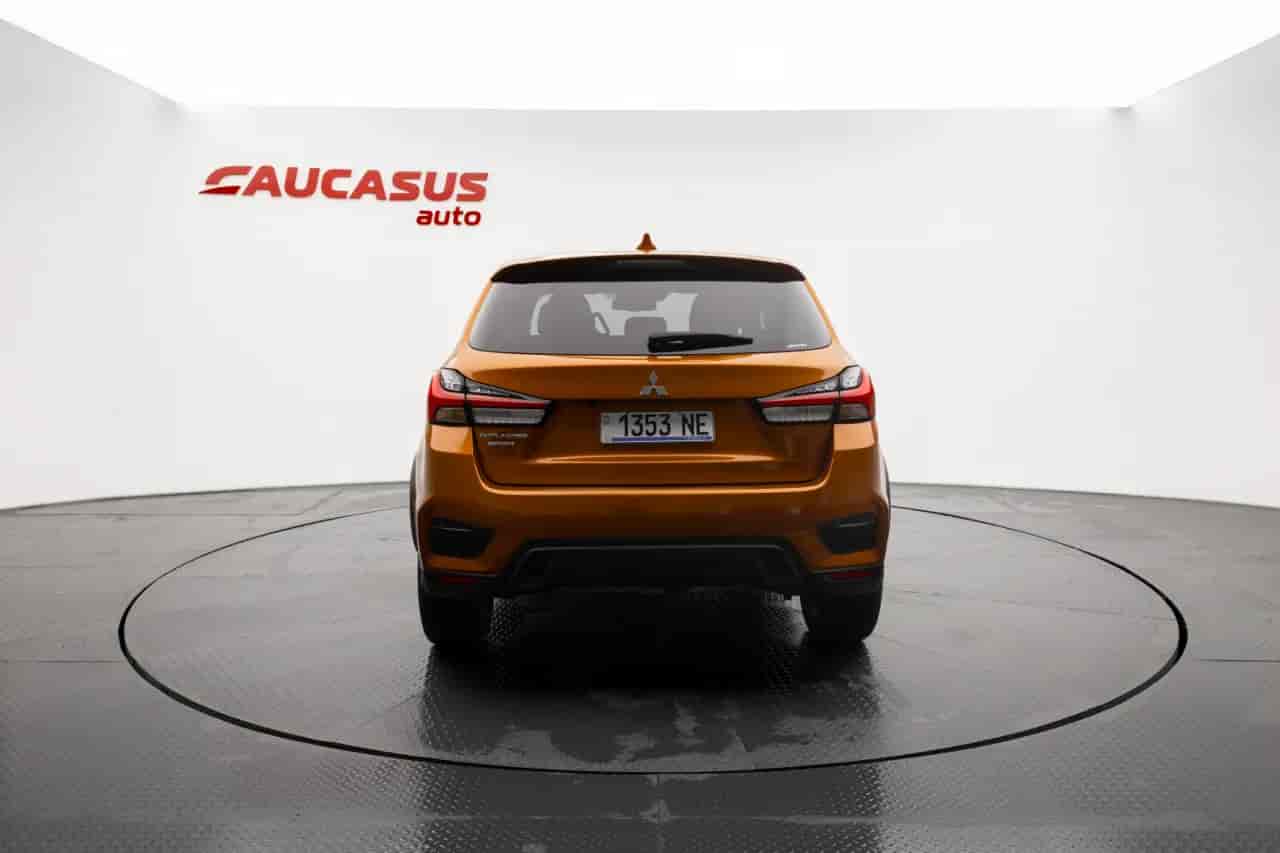 MITSUBISHI Outlander Sport - 5