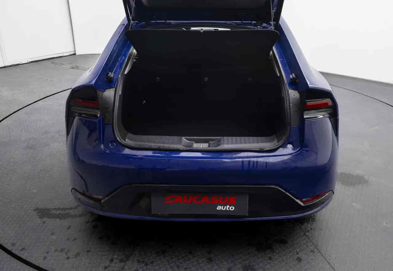 TOYOTA Prius - 7