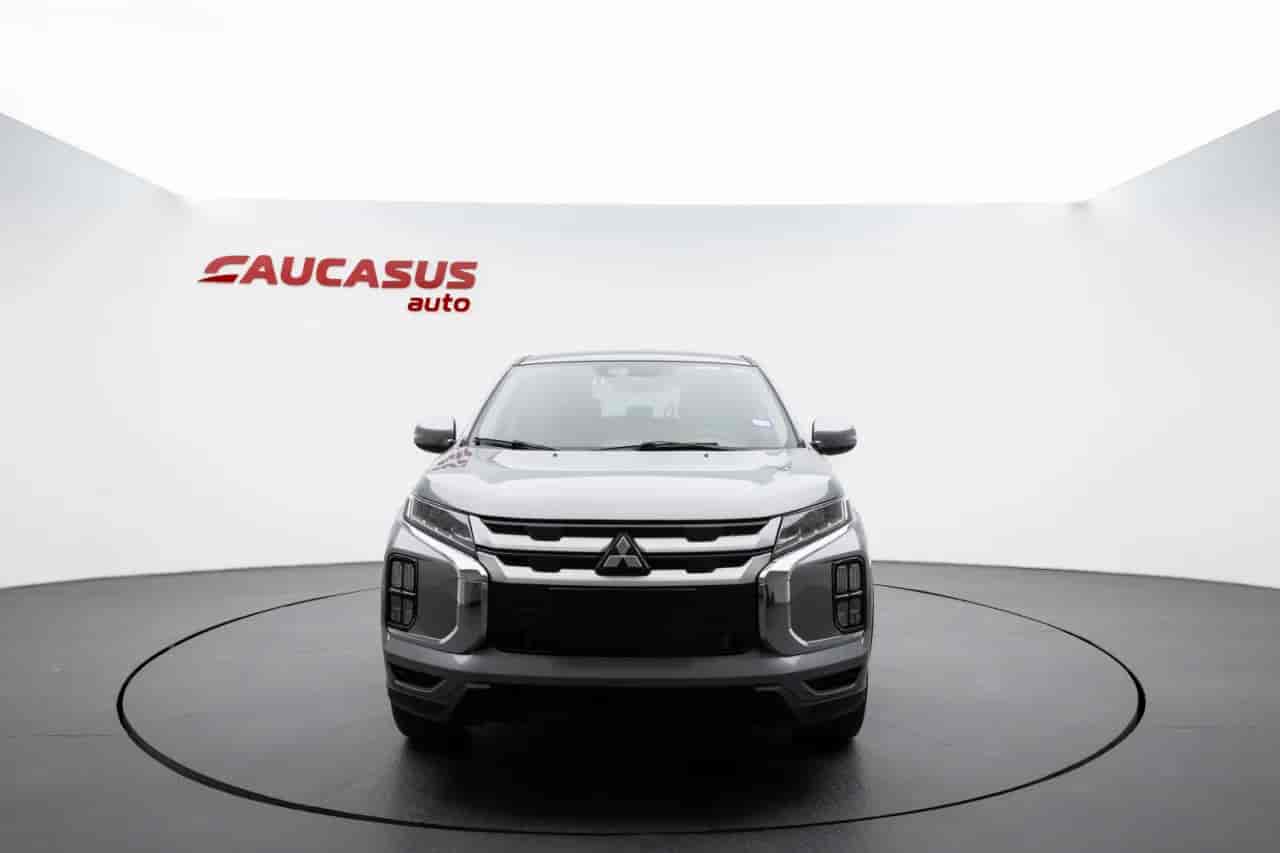 MITSUBISHI Outlander Sport - 2