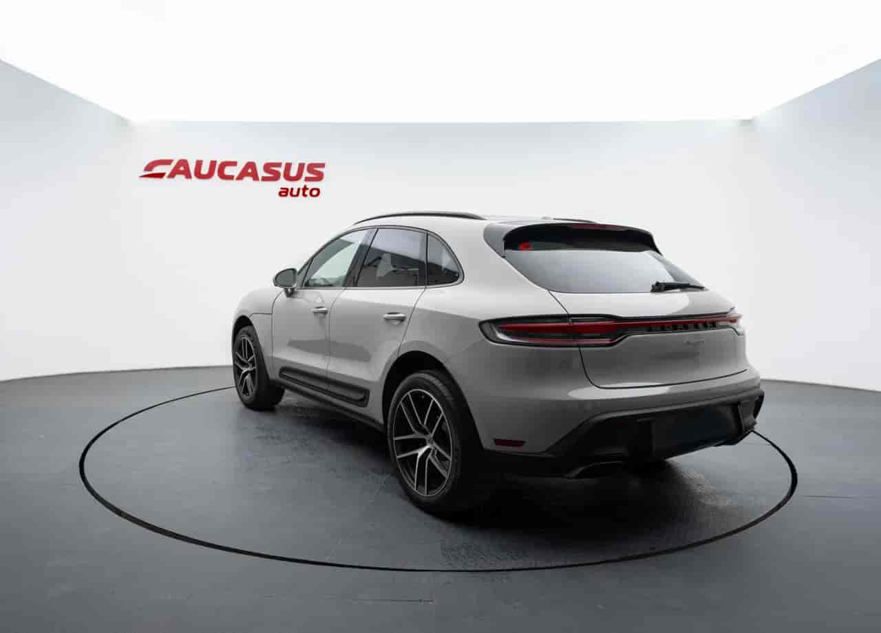 PORSCHE Macan - 6