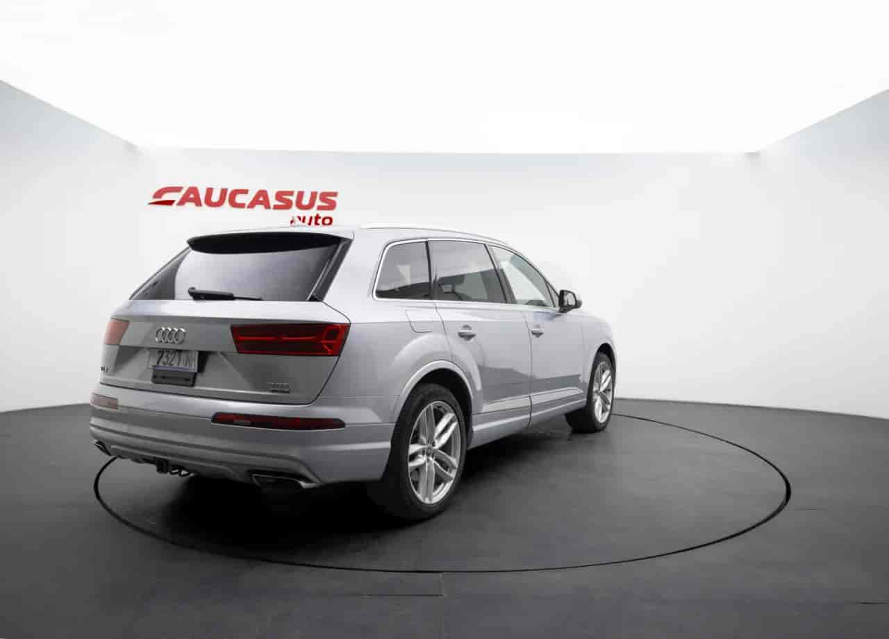 AUDI Q7 - 4