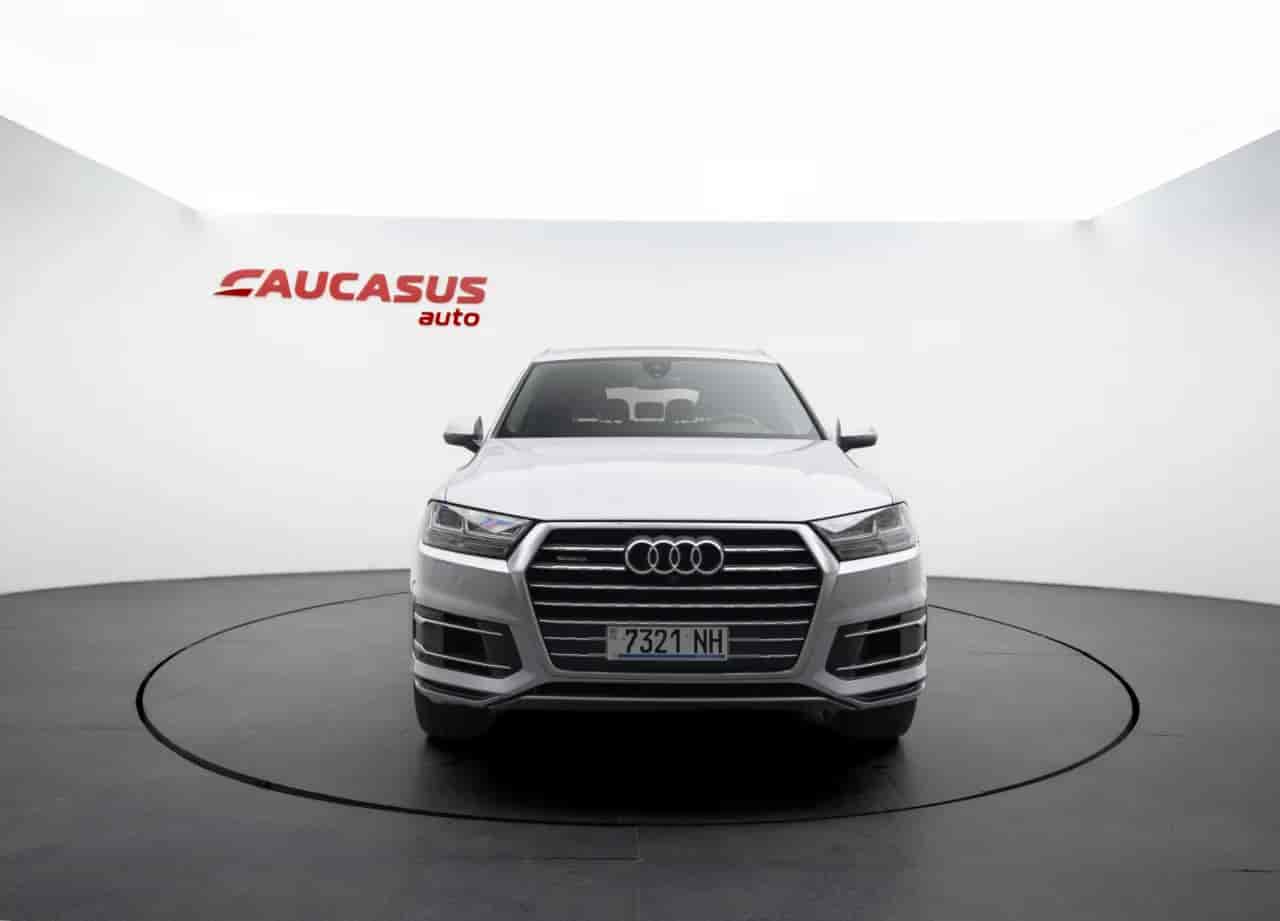 AUDI Q7 - 2